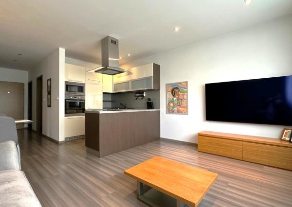 AFYREAL REZERVOVANE 3izb bytu s parkovaním Kadnárova - Rača 68m2 plus loggia 7m2 plus parkovanie.