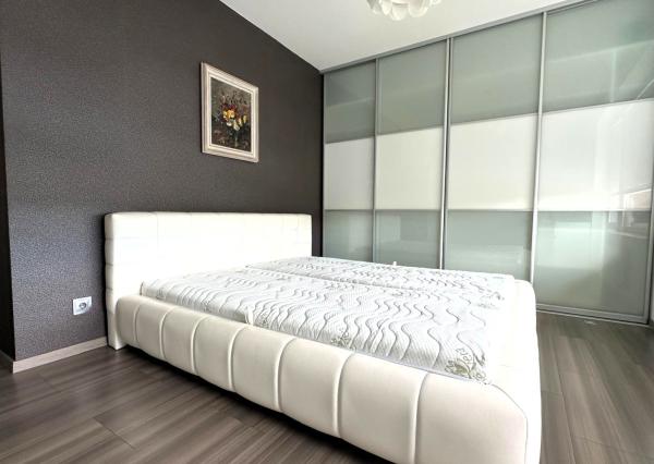 AFYREAL REZERVOVANE 3izb bytu s parkovaním Kadnárova - Rača 68m2 plus loggia 7m2 plus parkovanie.