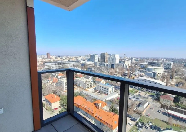 AFYREAL prenájom slnečný 2i byt na 18. posch. -výhľad na panorámu mesta KLINGERKA