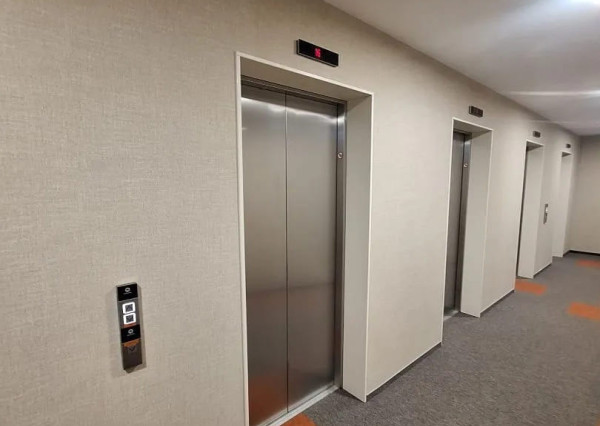 AFYREAL prenájom slnečný 2i byt na 18. posch. -výhľad na panorámu mesta KLINGERKA