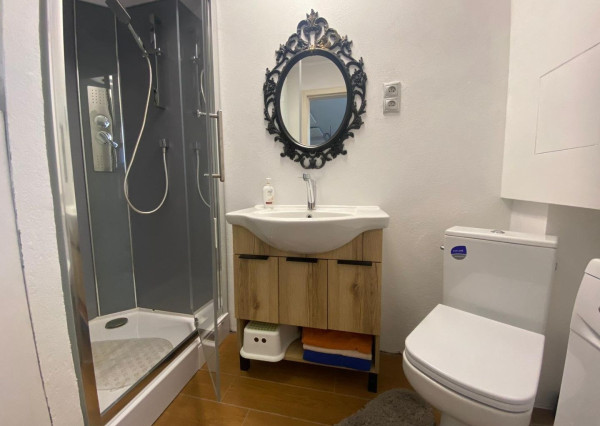 AFYREAL prenájom dog friendly 3izb celoročne obývateľnej chaty iba 25km od Rusoviec - pri Šulianskom jazere, tiché a pokojné prostredie.