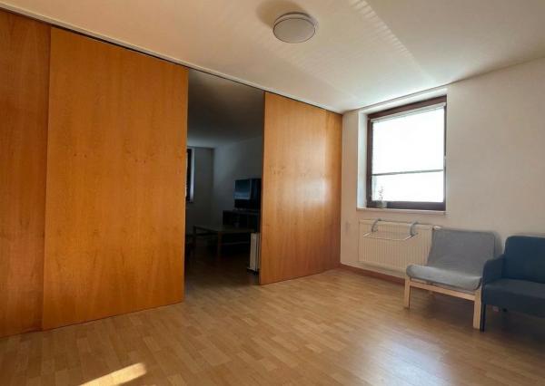 AFYREAL prenájom kancelárií v administratívnej polyfunkčnej budove na začiatku Lozorna