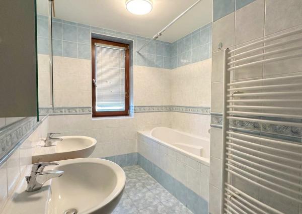 AFYREAL prenájom kancelárií v administratívnej polyfunkčnej budove na začiatku Lozorna