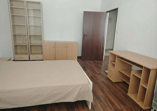 Prijemny veľký 2i byt na prenájom