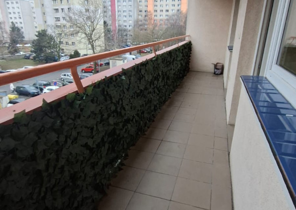 AFYREAL predaj 2izb byt Nejedlého, Dúbravka - loggia, výťah, kolaudácia 2003