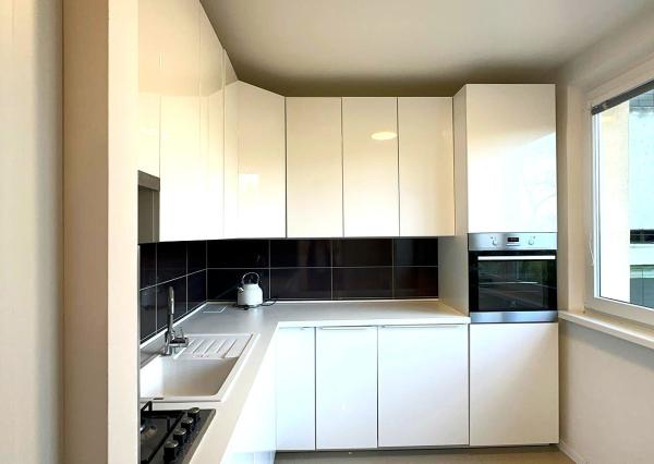 AFYREAL predane 4izb Cabanova ul., kompletná rekonštrukcia, úložný priestor, loggia, výťah, slnečný, svetlý