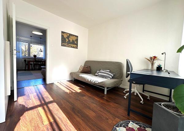 AFYREAL predane 4izb Cabanova ul., kompletná rekonštrukcia, úložný priestor, loggia, výťah, slnečný, svetlý