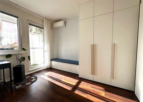 AFYREAL predane 4izb Cabanova ul., kompletná rekonštrukcia, úložný priestor, loggia, výťah, slnečný, svetlý