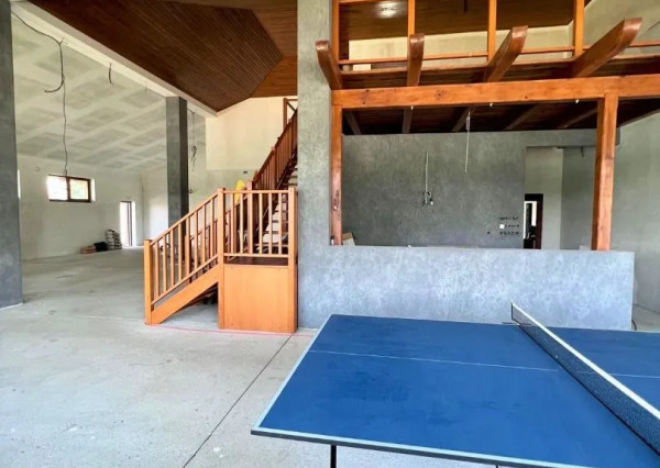 Afyreal predaj skolaudovaný objekt na podnikanie alebo bývanie na Šulianskom jazere, tesne pri vode, nádherné prostredie