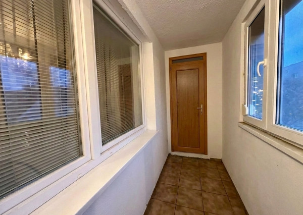 AFYREAL predaj 4izb byt 90m2 Radničné námestie, vlastný kotol na kúrenie, kompl.rekonštr., balkón, pivnica,