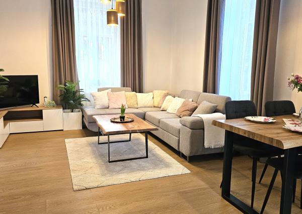 AFYREAL: na prenájom 2 izbový byt, 55m2, Timravina ulica - Bratislava, Staré Mesto