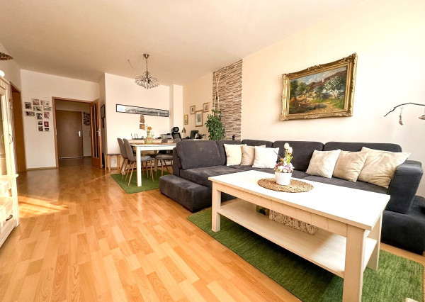 AFYREAL Petržalské korzo- predaj 2iz byt s vlastným kotlom, loggia, pivnica, výťah.