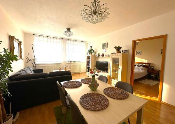 AFYREAL Petržalské korzo- predaj 2iz byt s vlastným kotlom, loggia, pivnica, výťah.