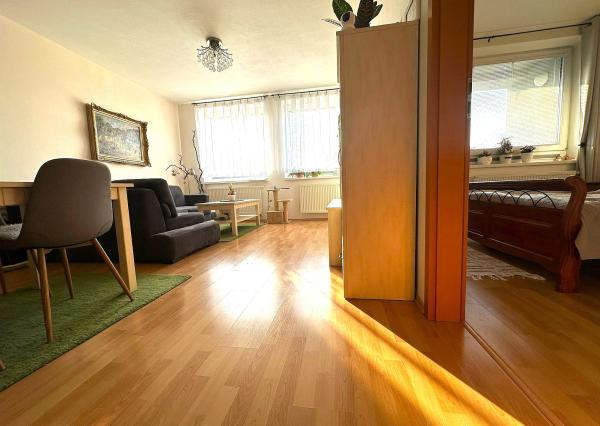 AFYREAL Petržalské korzo- predaj 2iz byt s vlastným kotlom, loggia, pivnica, výťah.