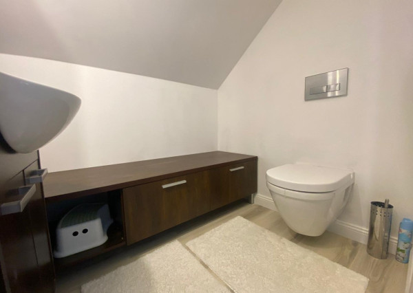 AFYREAL prenájom dog friendly 3izb celoročne obývateľnej chaty iba 25km od Rusoviec - pri Šulianskom jazere, tiché a pokojné prostredie.