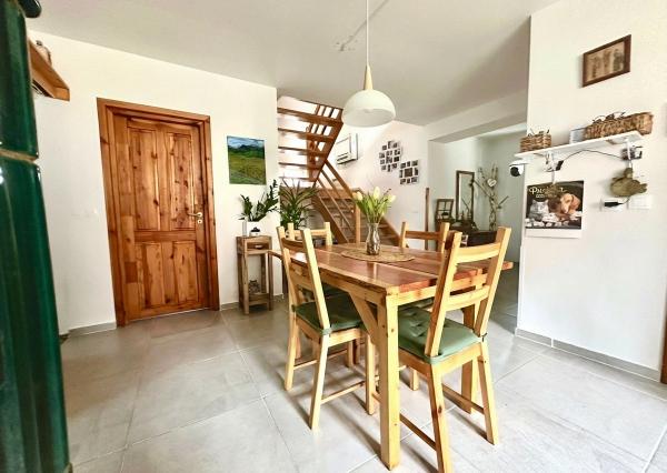 AFYREAL Vojka predaj dom na okamžité bývanie, 4 izby, podnikateľská časť- hala a dieľňa