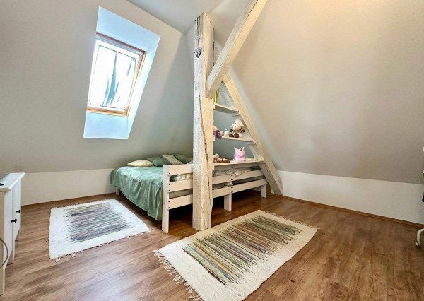 AFYREAL Vojka predaj dom na okamžité bývanie, 4 izby, podnikateľská časť- hala a dieľňa