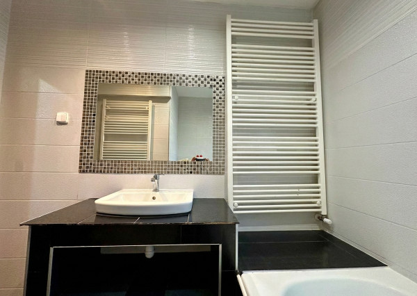 AFYREAL predaj 4izb byt 90m2 Radničné námestie, vlastný kotol na kúrenie, kompl.rekonštr., balkón, veľká pivnica