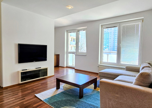 Klimatizovaný 3-izb. byt s balkónom a recepciou–Bosákova,BA5