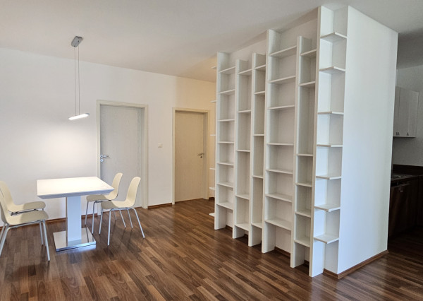 Klimatizovaný 3-izb. byt s balkónom a recepciou–Bosákova,BA5