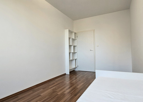 Klimatizovaný 3-izb. byt s balkónom a recepciou–Bosákova,BA5