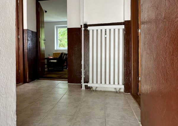 VIDEO, ZNÍŽENÁ CENA 10-izbový rodinný dom, ÚP 340m2, pozemok 638m2