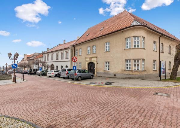 1 izbový byt 34 m2 – Prostredná ul. 15 / Svätý Jur  ***  VÝBORNÁ PONUKA  ***