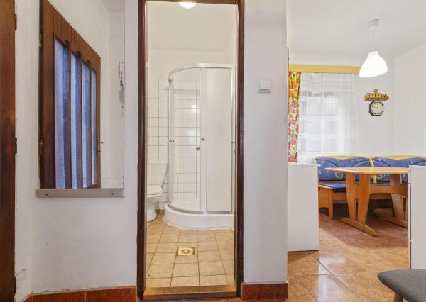 3 podlažný dom 95 m2 - pozemok 2884 m2 Svätý Jur   *** SÚPISNÉ ČÍSLO - TRVALÉ BÝVANIE ***