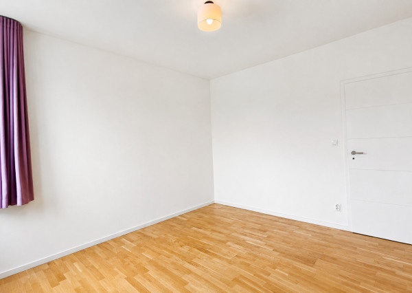 Ihneď voľný 3-izbový byt 91,12 m²,západný balkón,Pod vŕškami