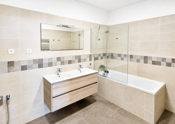 Ihneď voľný 3-izbový byt 91,12 m²,západný balkón,Pod vŕškami