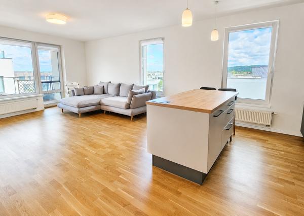 Ihneď voľný 3-izbový byt 91,12 m²,západný balkón,Pod vŕškami