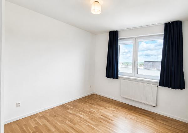Ihneď voľný 3-izbový byt 91,12 m²,západný balkón,Pod vŕškami