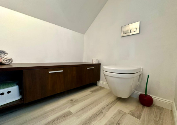 AFYREAL prenájom 3izb kompl.rekonštr. MIMO RUCHU MESTA - iba 25km od Rusoviec - pri Šulianskom jazere, tiché a pokojné prostredie