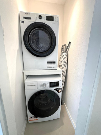 AFYREAL predane 4izb Cabanova ul., kompletná rekonštrukcia, úložný priestor, loggia, výťah, slnečný, svetlý - fotografia 30