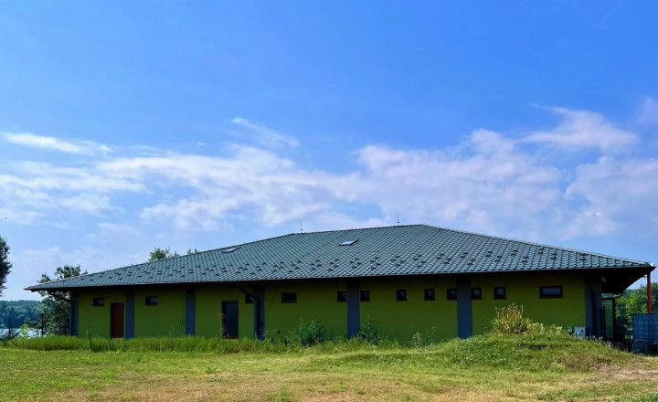 Afyreal predaj skolaudovaný dom na top mieste s parkovaním pre 18 áut - fotografia 3