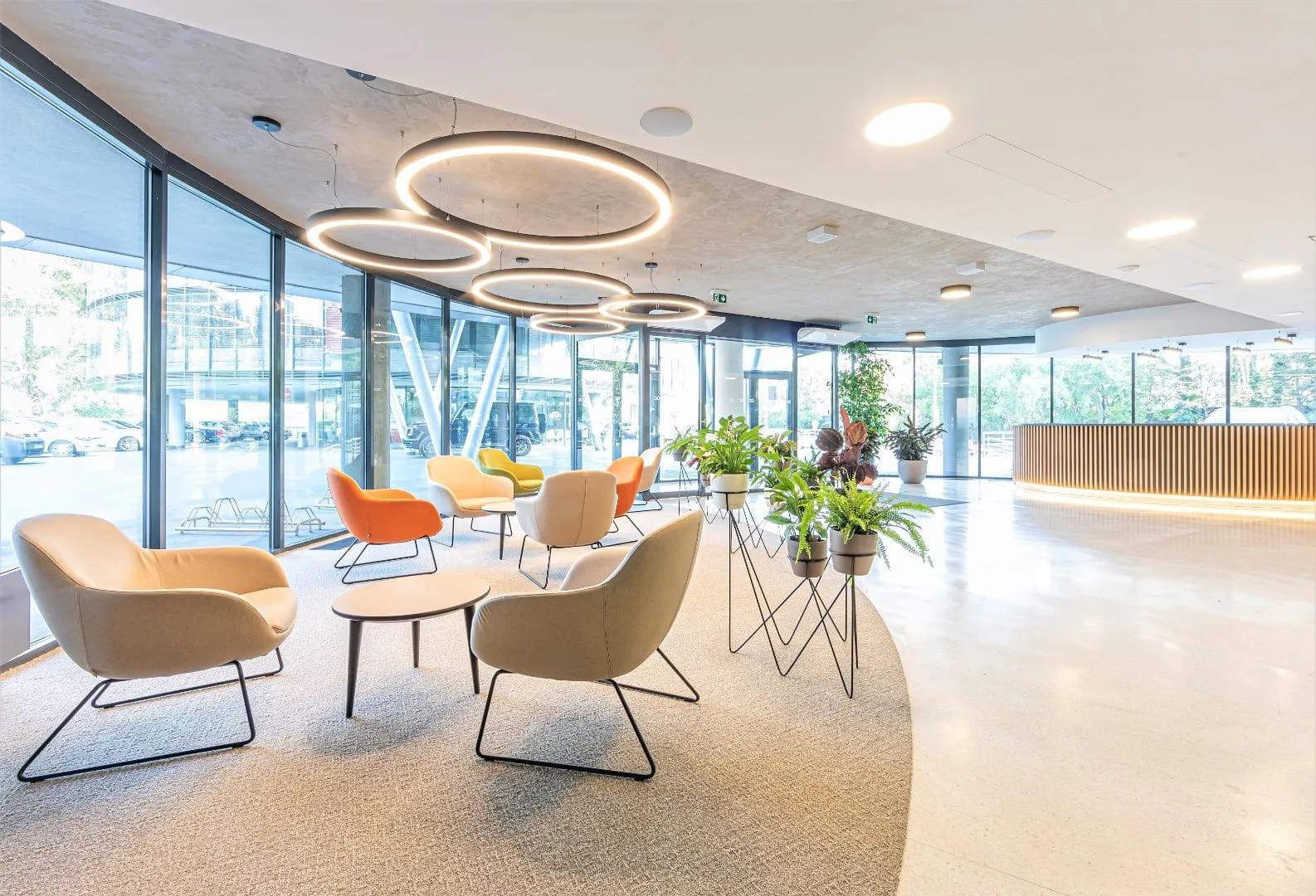 AFYREAL Prenájom kancelárií od 24m2 v TOP budove v Petržalke, parking aj pre návštevy, ľahko dostupné