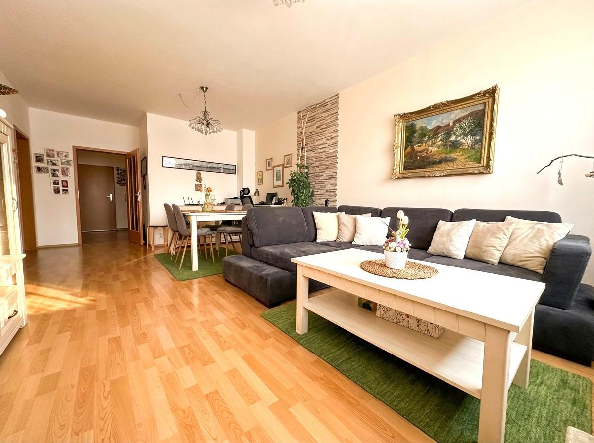 AFYREAL Petržalské korzo- predaj 2iz byt s vlastným kotlom, loggia, pivnica, výťah.