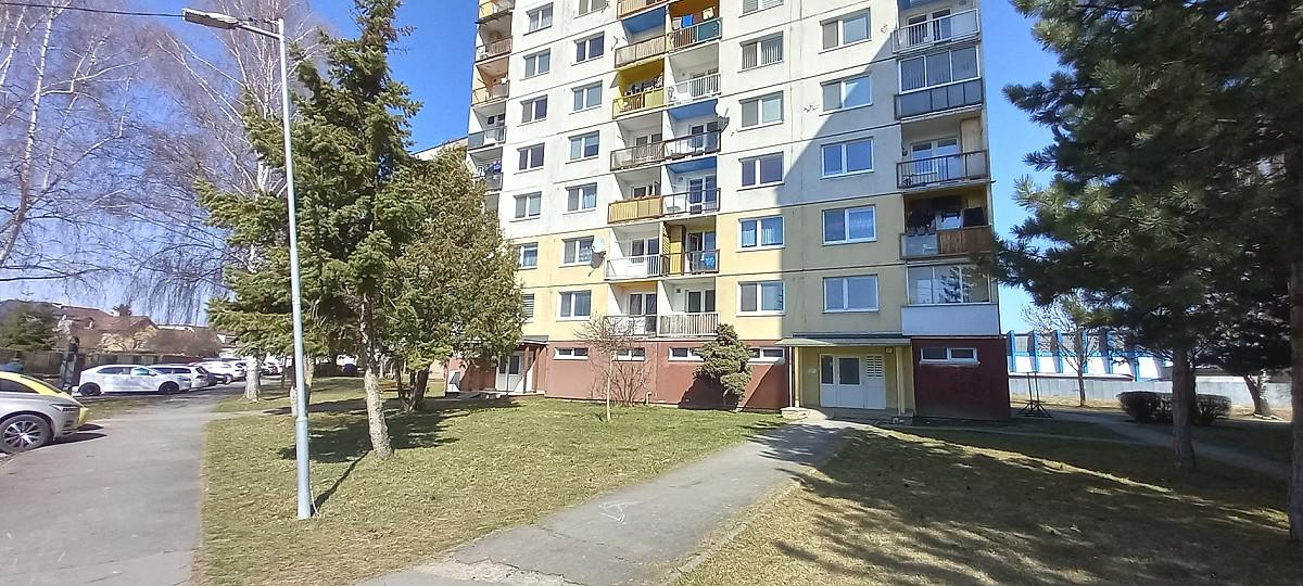 EXKLUZÍVNE NA PREDAJ | 2-izbový byt s loggiou | Spišská Nová Ves – E. M. Šoltésovej