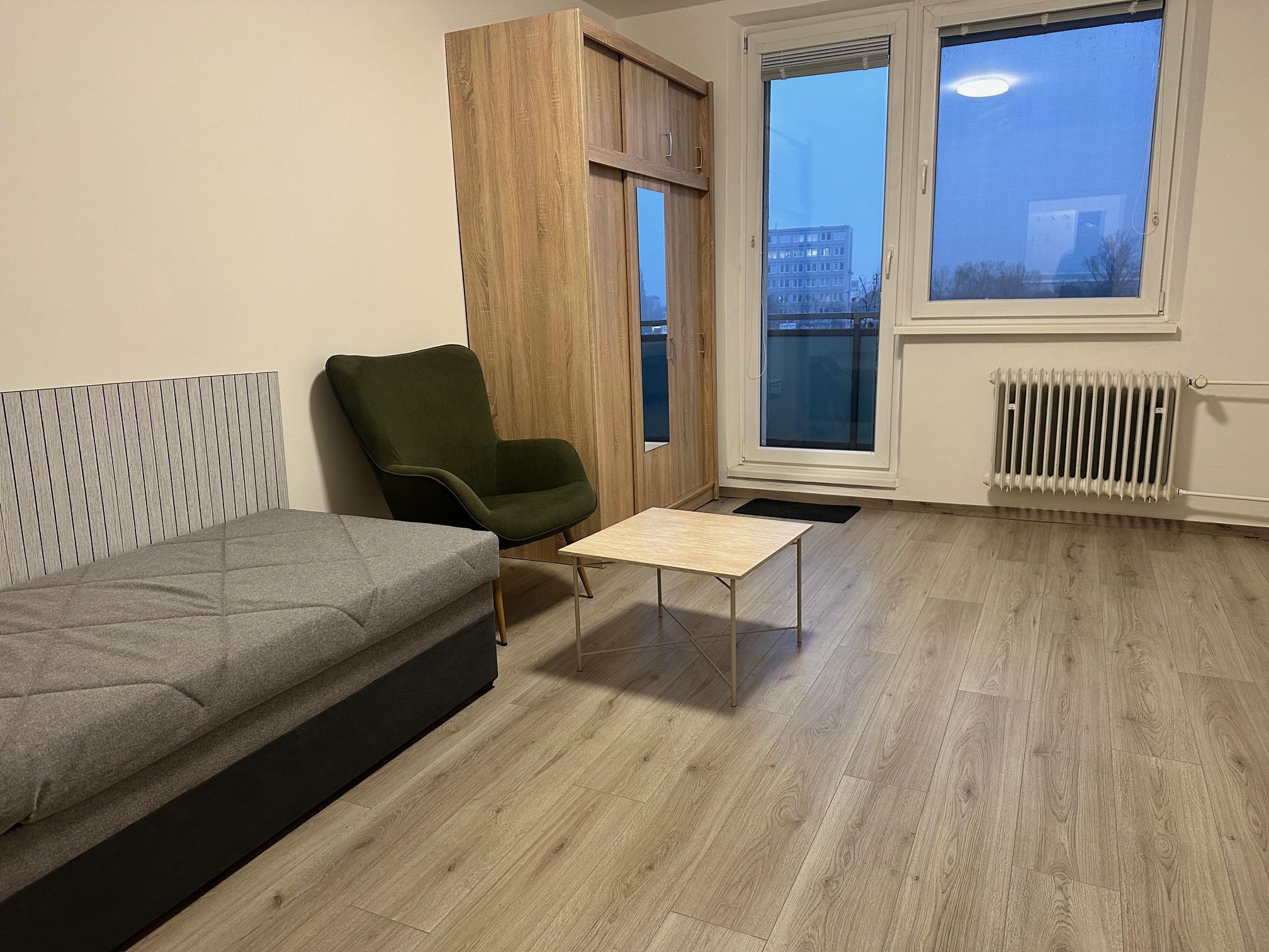 Zrekonštruovaná garzonka 24 m2 – Rybničná ul. *** JEDINEČNÁ PONUKA ***