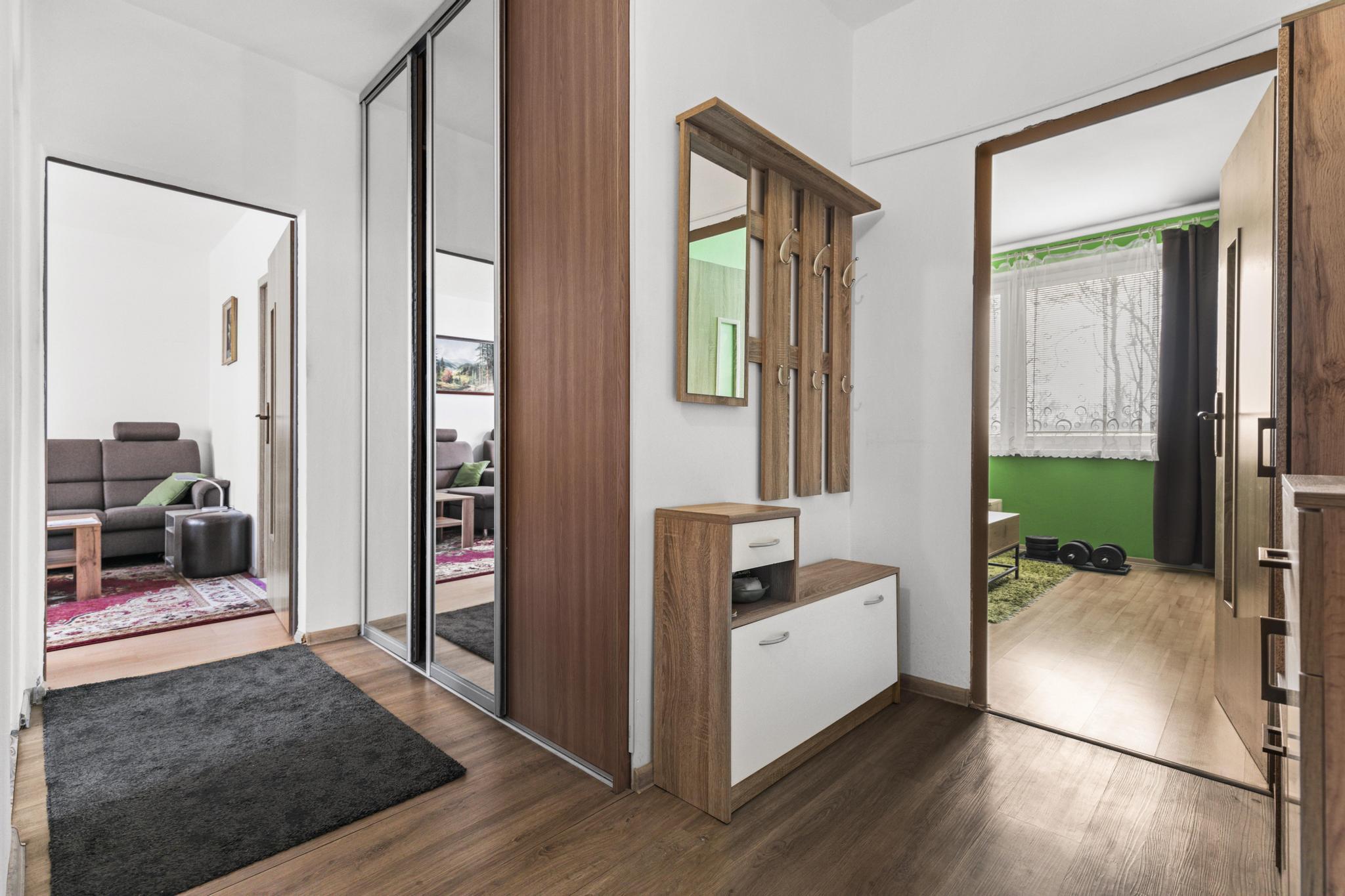 Štýlový 3 izbový byt s rozlohou 70 m2 v srdci Ružinova na Rumančekovej ulici  *** SKVELÁ INVESTÍCIA ***